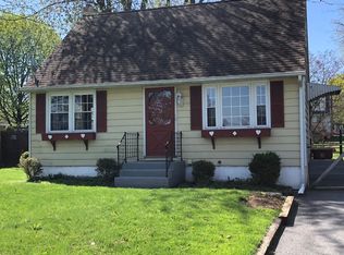 522 Old Mill Rd, Easton, PA 18040