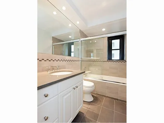 Rented by Goldfarb Properties | media 1