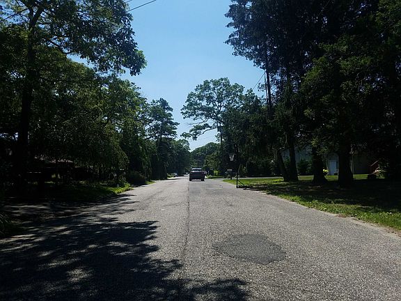 4th image of 453 Lockwood Dr