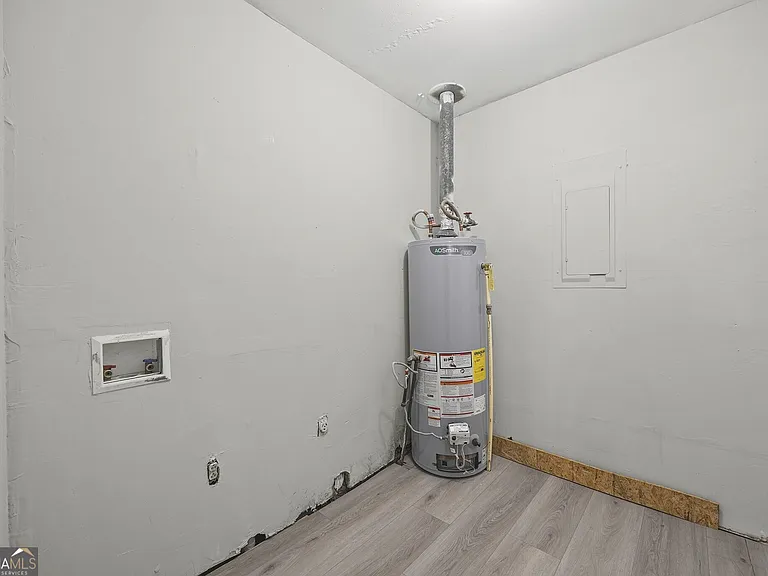 2260 Arrowwood Dr — Photo 23