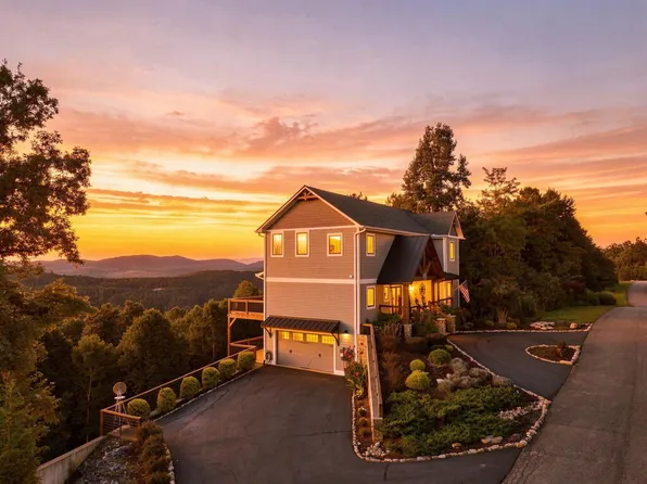 427 Ridge Peak Vw, Blairsville, GA 30512