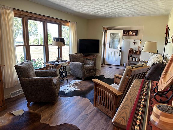 4th image of 7853 E Wildwood Rd