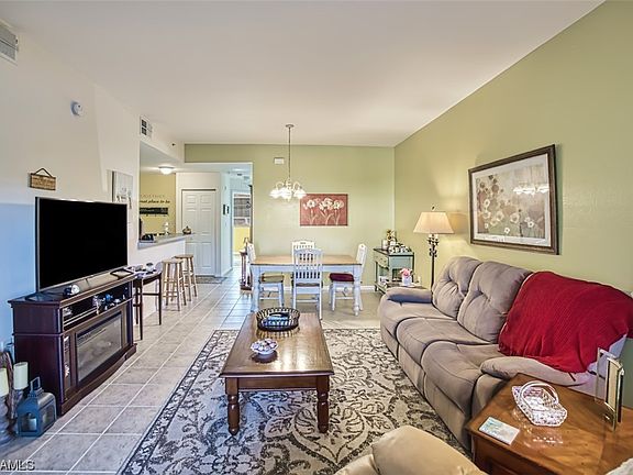 5th image of 15420 Bellamar Cir #3113