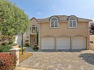 916 11th St, Manhattan Beach, CA 90266