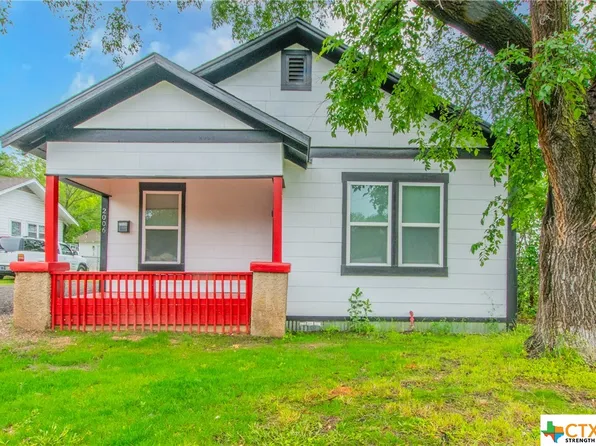 2006 Bridge St, Gatesville, TX 76528