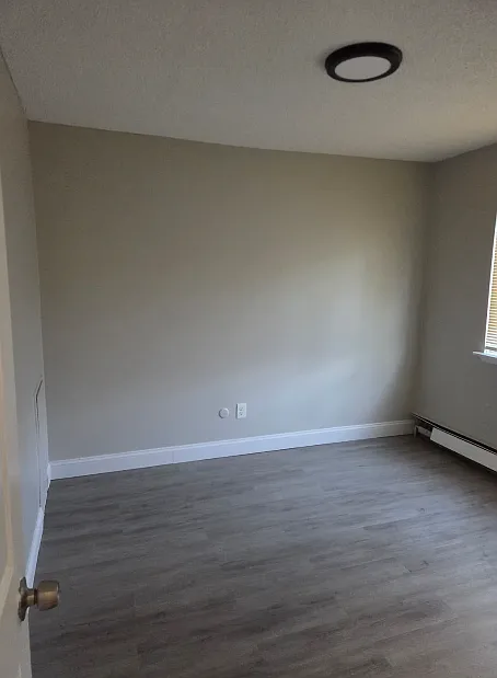 2 bed, 750 sqft, $950 — Photo 3