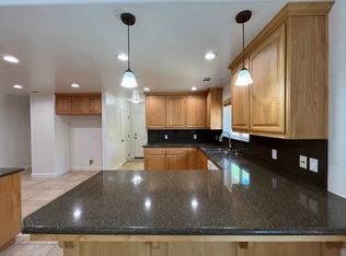 8650 Atascadero Ave, Atascadero, CA 93422