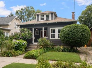 74 12th St, Providence, RI 02906