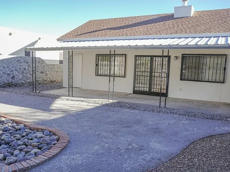 3107 Hillrise Dr — Photo 32