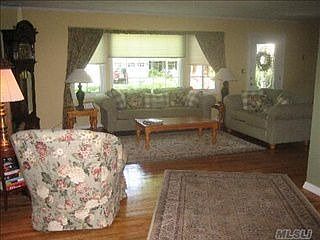 4th image of 9 Strawberry Ln