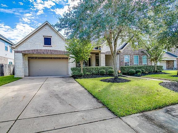 3rd image of 2714 Taylorcrest