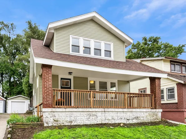 1114 Hall St SE, Grand Rapids, MI 49507