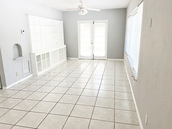 4th image of 1621 NE 5th Ct #A