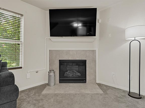 5th image of 15826 Sheldon Ridge Way