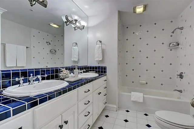333 Santa Rita Ave — Photo 26