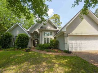 160 Woodlands Cv, Brandon, MS 39047