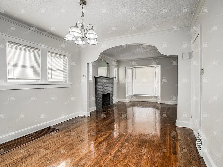 4309 College Ave — Photo 7
