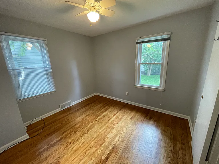 1824 Westgate Ave — Photo 10