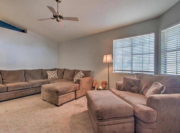 5th image of 1441 E Rosemonte Dr