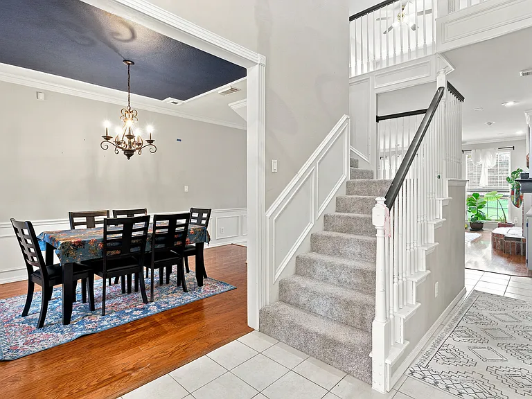 3204 Chaucer Ln — Photo 6
