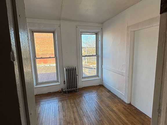 4th image of 453-455 State St
