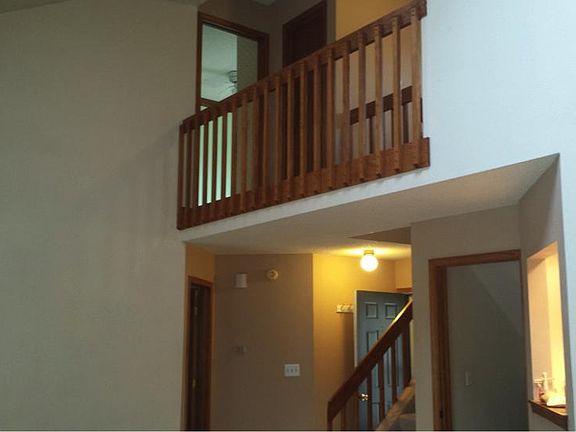 4th image of 8375 Candon Dr