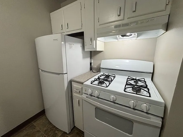 Oak Valley Apartments — Photo 75