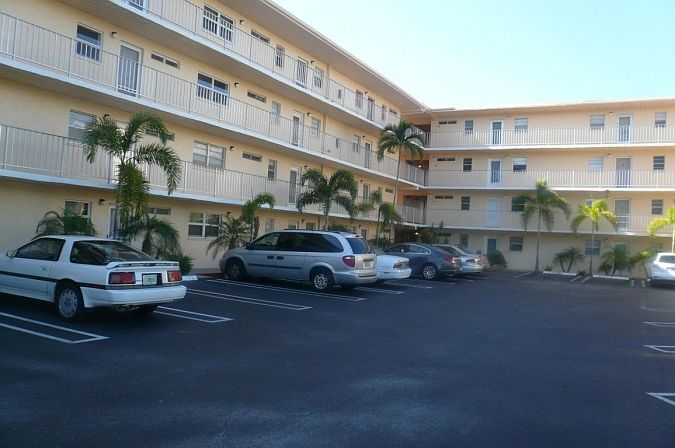 1st image of 2515 NE 2nd Ct APT 107