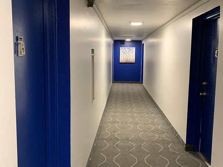 Delton Apartments — Photo 34