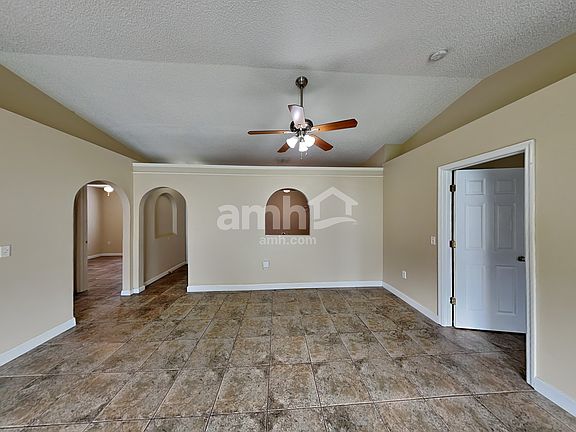3rd image of 4152 Stonefield Dr