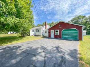 13 Garden Dr, Hiram, ME 04041