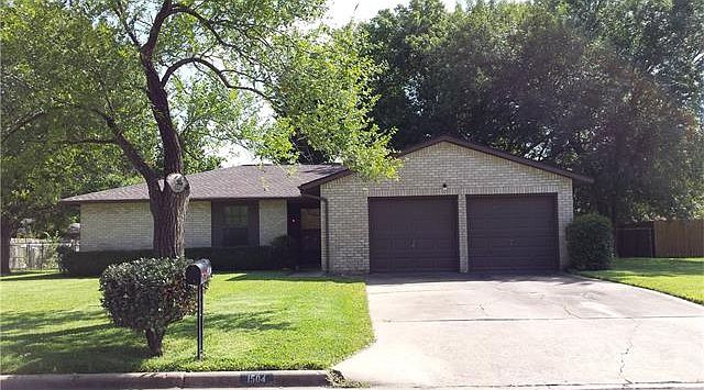1st image of 1504 Greenfield Dr