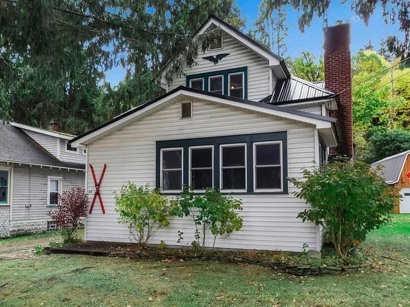 40 W Washington St, Ellicottville, NY 14731