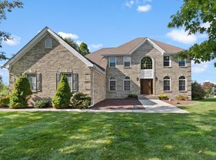 519 Dori Pl, Stewartsville, NJ 08886