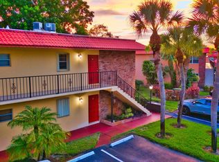 1911 SW Palm City Rd APT J, Stuart, FL 34994