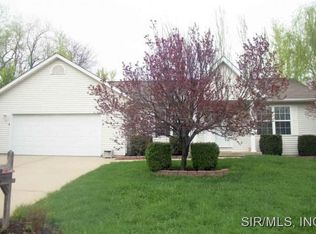 981 Whitechapel Dr, O Fallon, IL 62269