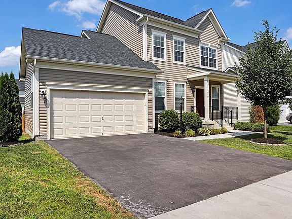 3rd image of 214 Centennial Dr