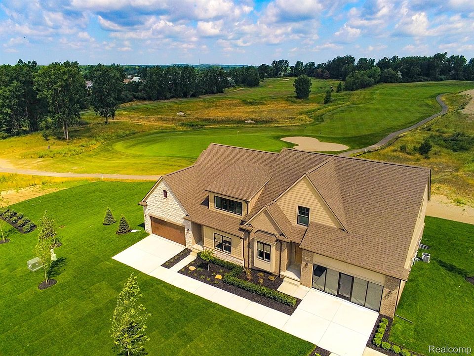 1st image of 610 Brookstone Dr #30