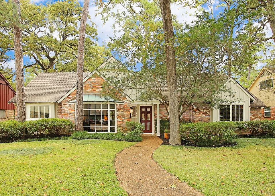1st image of 13022 Hermitage Ln