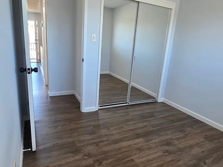 241 San Anselmo Ave N #5 — Photo 13