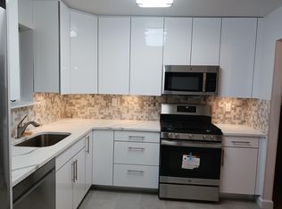 2655 E 21st St, Brooklyn, NY 11235