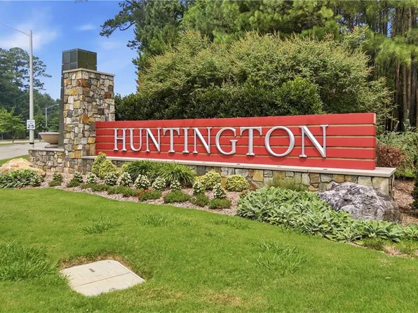 1429 Waltham Ln, Newport News, VA 23608