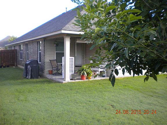 5th image of 915 Clear Springs Holw