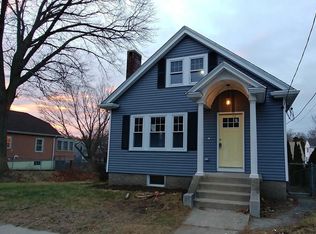 28 Waterman Rd, Boston, MA 02131