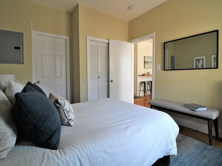 32 Winchester St #8 — Photo 8