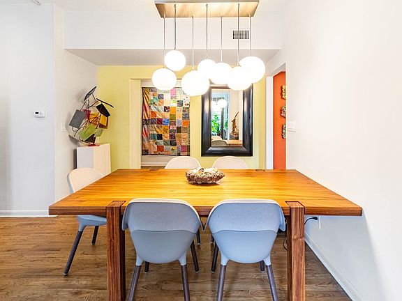 3rd image of 357 Varick St APT 226B