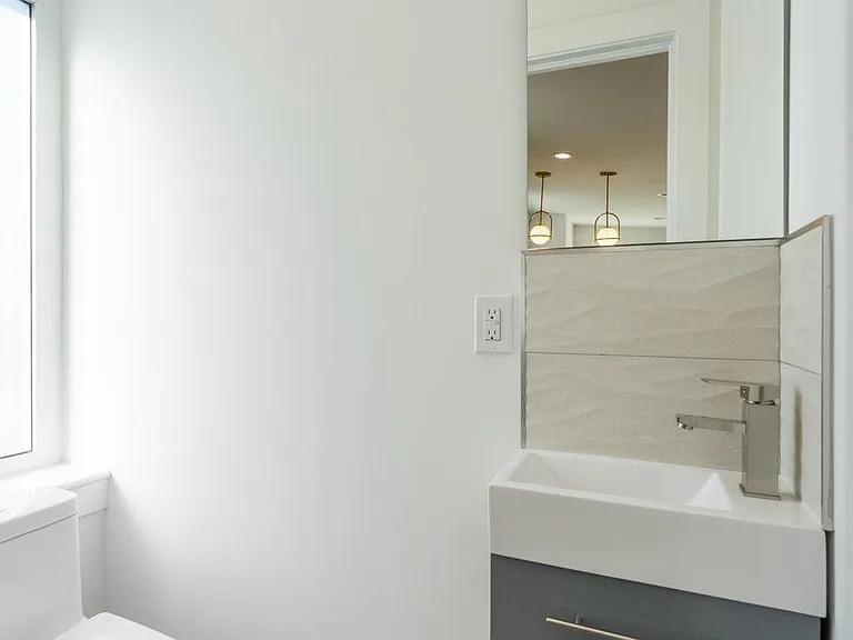 2517 Cedar St #2 — Photo 21