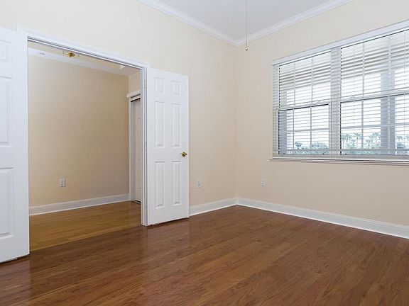 5th image of 4775 S Harbor Dr APT 303