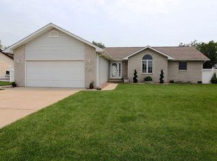 5183 Lakeview Ave, Portage, IN 46368