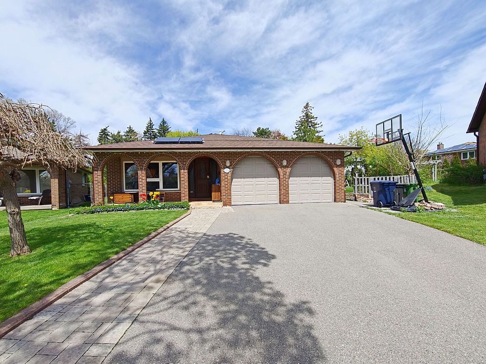 1st image of 25 Squirewood Rd